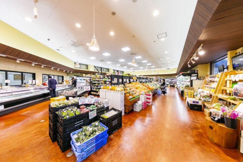 【山梨八ヶ岳】スーパーマーケット「ひまわり市場」は八ヶ岳のビックリ箱！