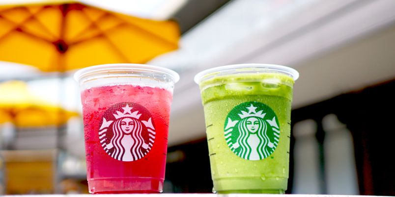 スタバ新作・実食レポ】抹茶が2倍、濃いー！「ダブル 抹茶 ティー ラテ