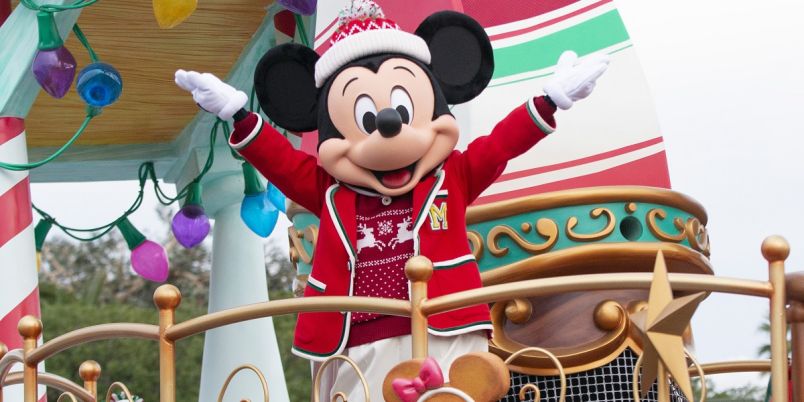 ディズニー クリスマスが3年ぶりに開催 パレードやエンターテイメントも公演するクリスマスイベントが11月8日スタート るるぶ More