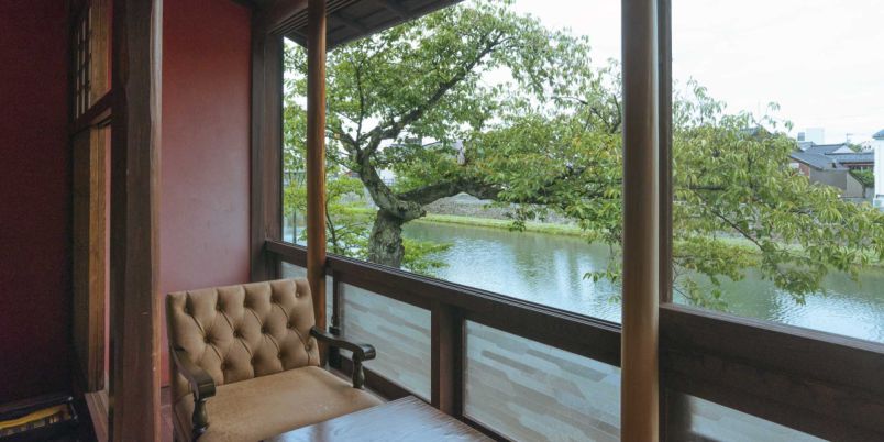 【金沢】「町家一棟貸し宿 浅の川」で茶屋街の風情と浅野川の自然を感じる粋なステイを！