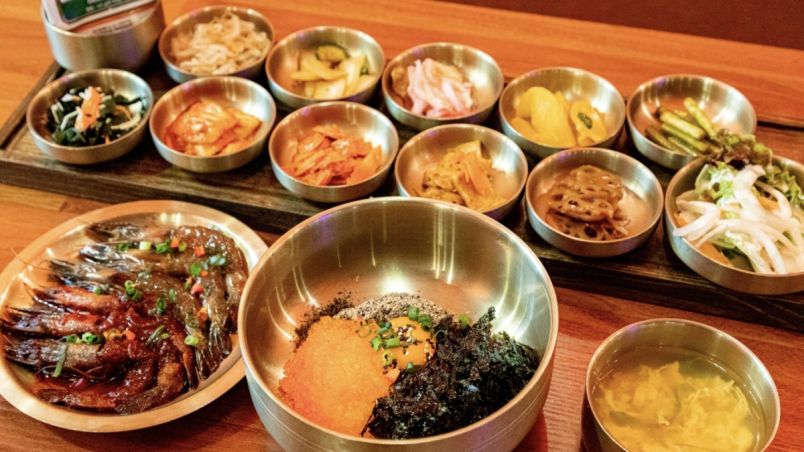 【新大久保】韓国料理店「YOSUL（ヨスル）」のランチセットは超絶お得！おかずが12品も♪