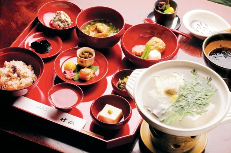 京都で食べたい♪ 湯豆腐、湯葉、お麩の名店｜『京都完全版2024』から