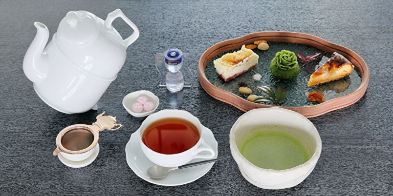 大阪・北浜】川沿いのカフェ「World Tea Labo」で、世界のお茶と可憐な