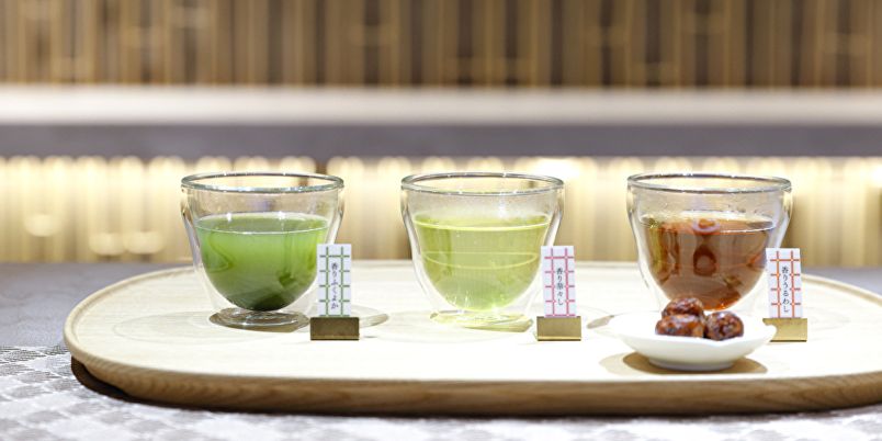 l_5ZXX5UgujUrf88DEuD3NQtnCJMDR