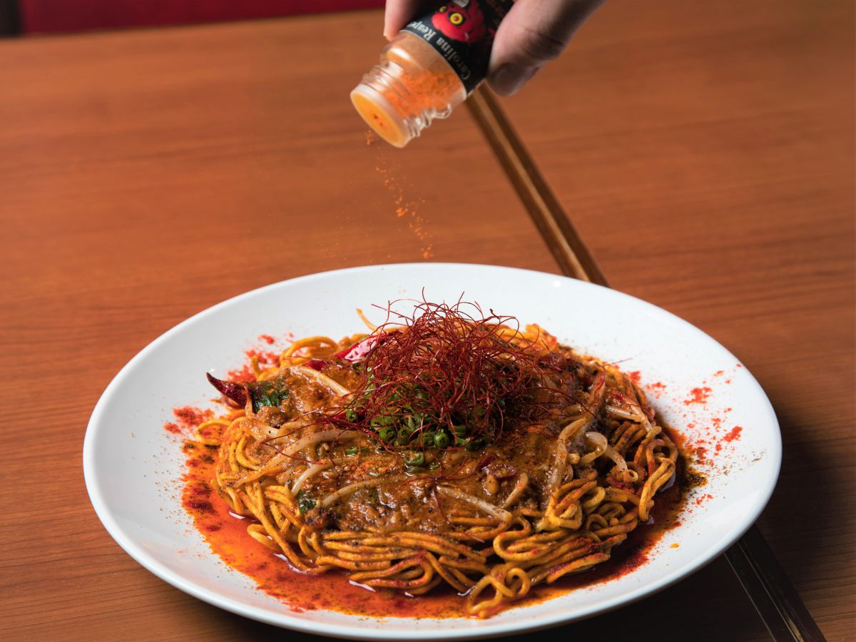 担々焼きそば 1080円