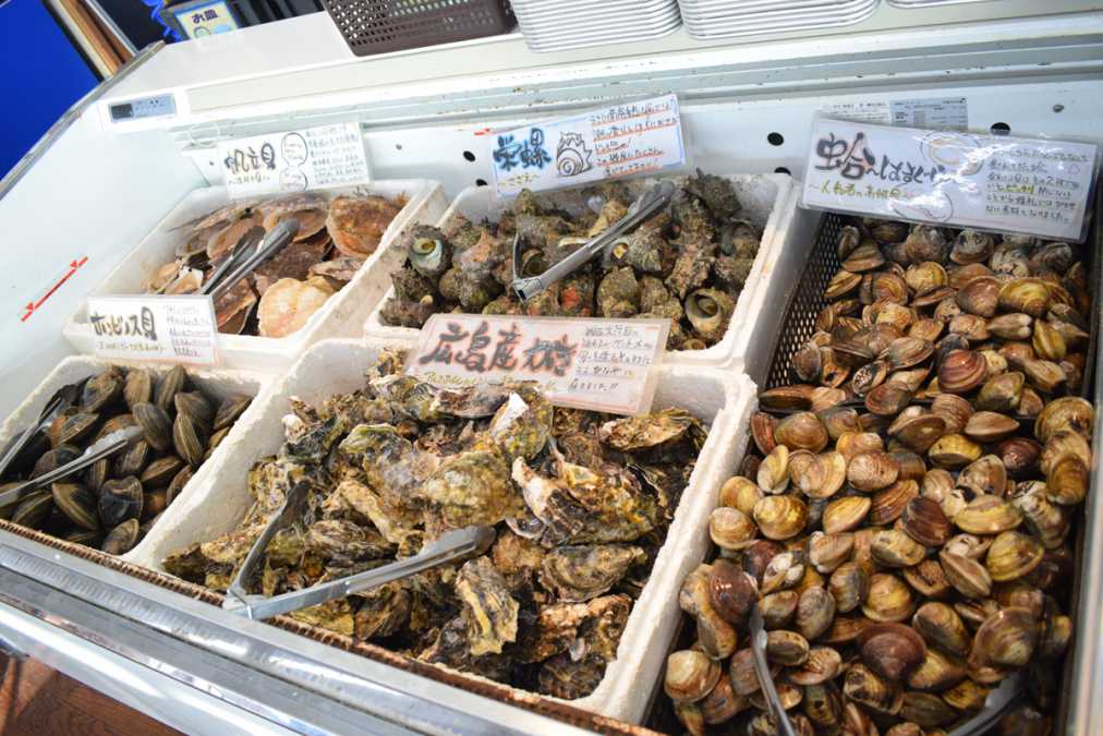 千葉 房総 漁師料理 かなや がコスパ最高 2 900円の食べ放題で貝 肉の浜焼きと海鮮丼を堪能