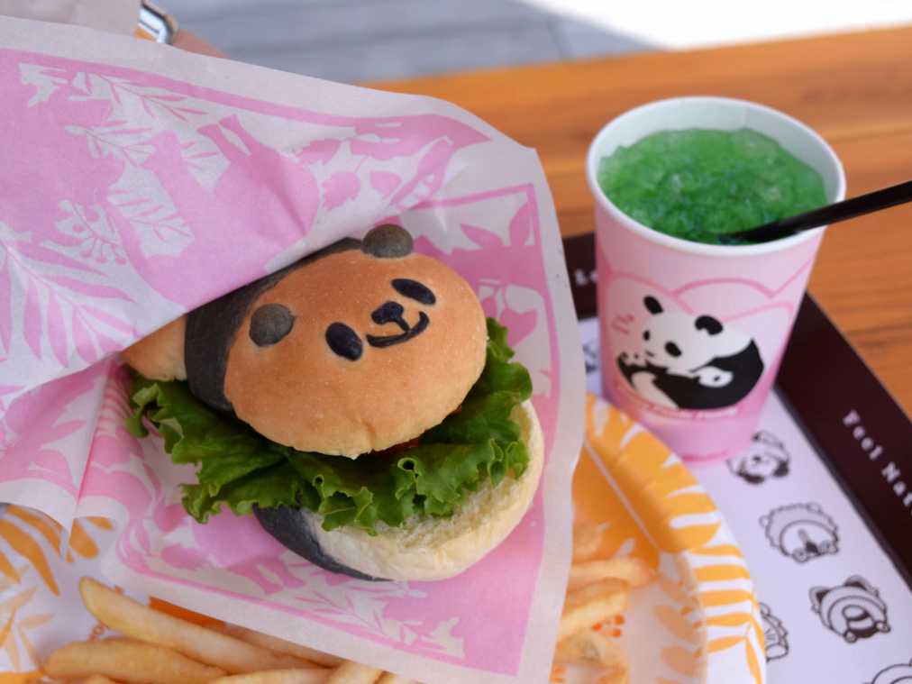 パンダバーガー(ドリンク付き) 1180円