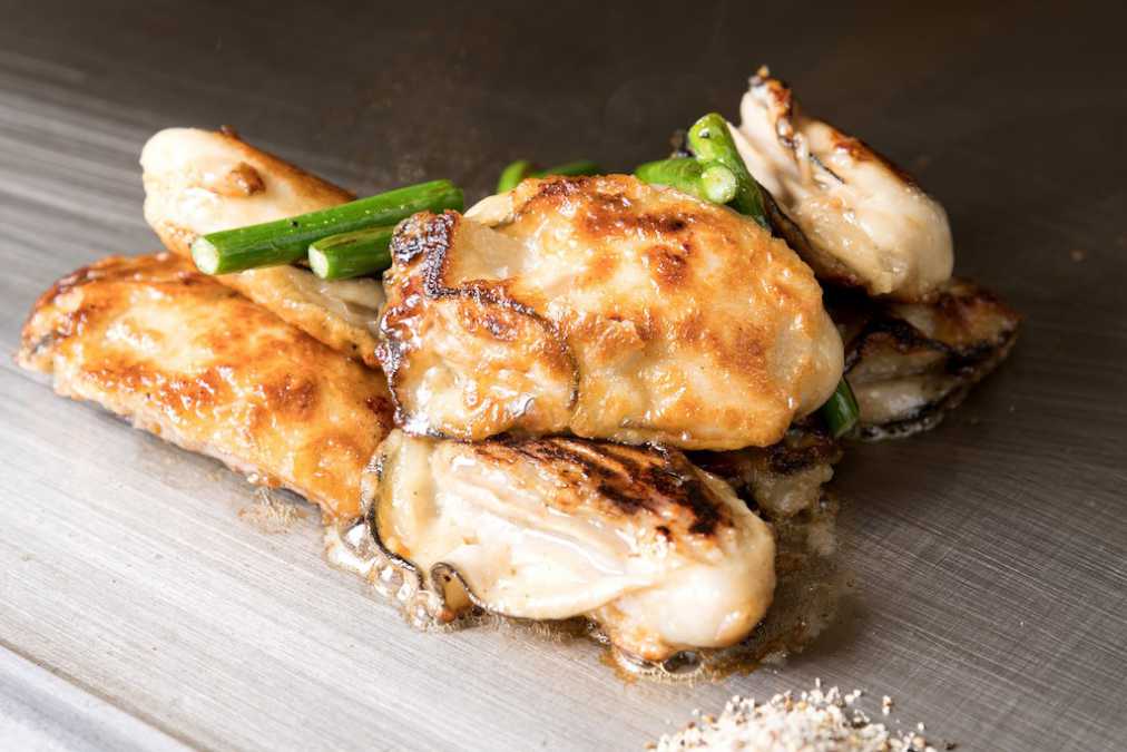 牡蠣のバター焼き918円(11~3月限定)