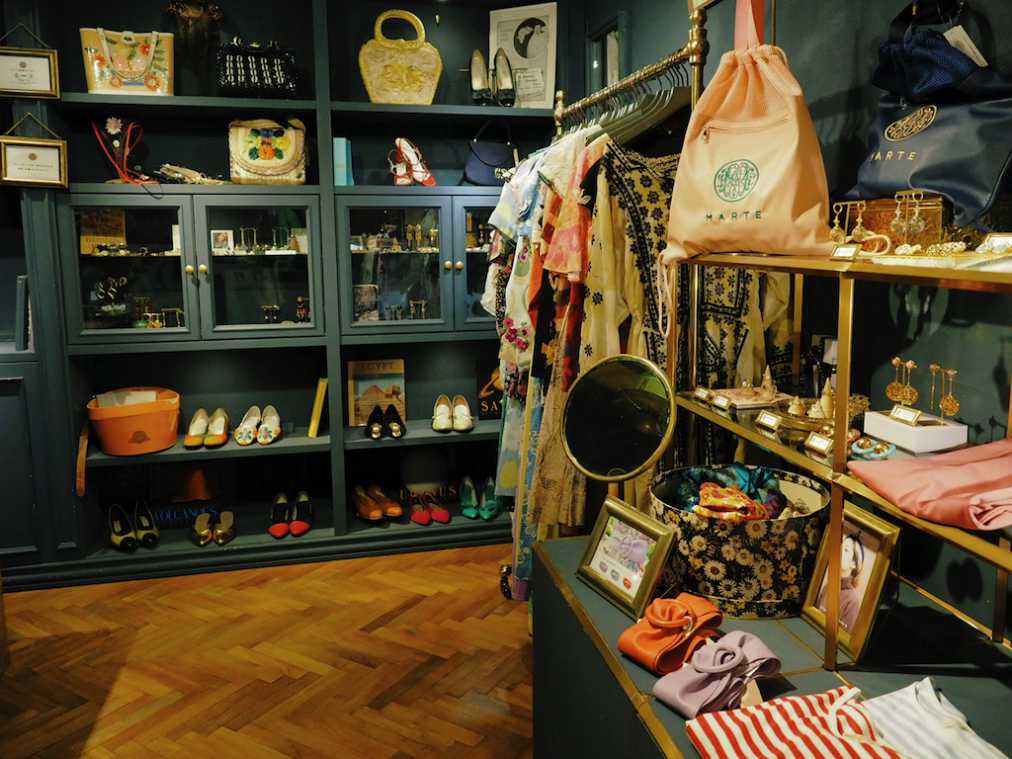 一緒に年を重ねたい 私だけの運命のワンピースが見つかる Marte るるぶ More