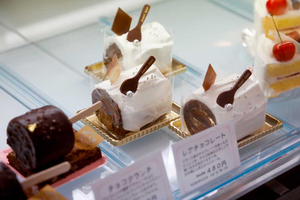 チョコクランチ480円(左)、レアチョコレート480 円(右)