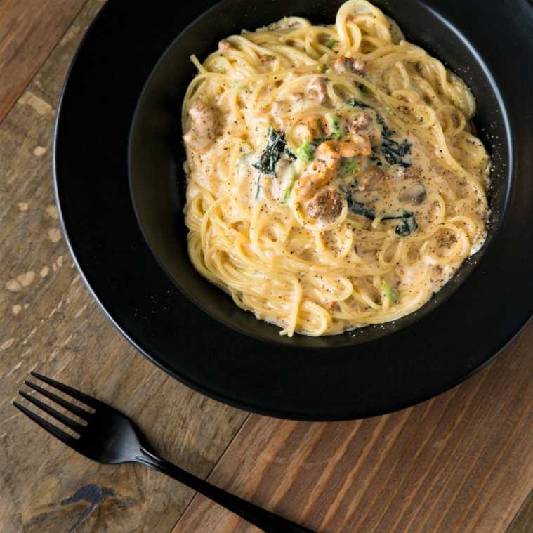 濃厚ウニのクリームパスタ 2592円