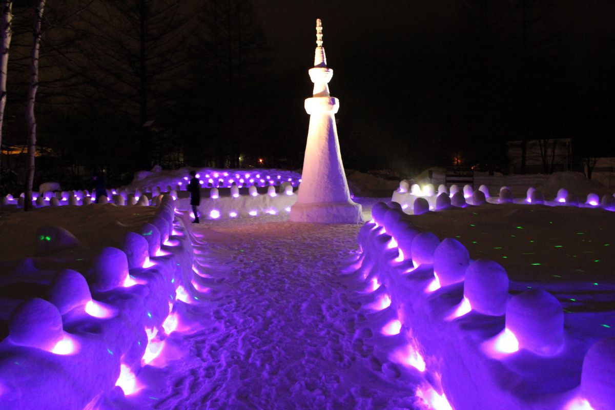 雪灯里(ゆきあかり)の点灯は17~21時