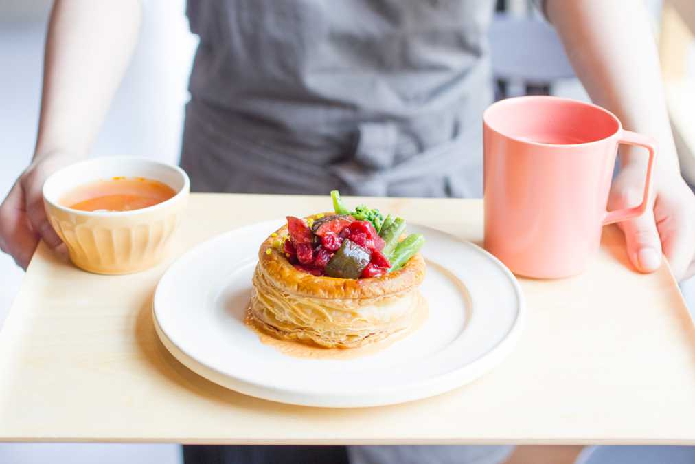 好きなヴォロヴァン、サラダorスープ、ドリンクのOMOrningセット1200円