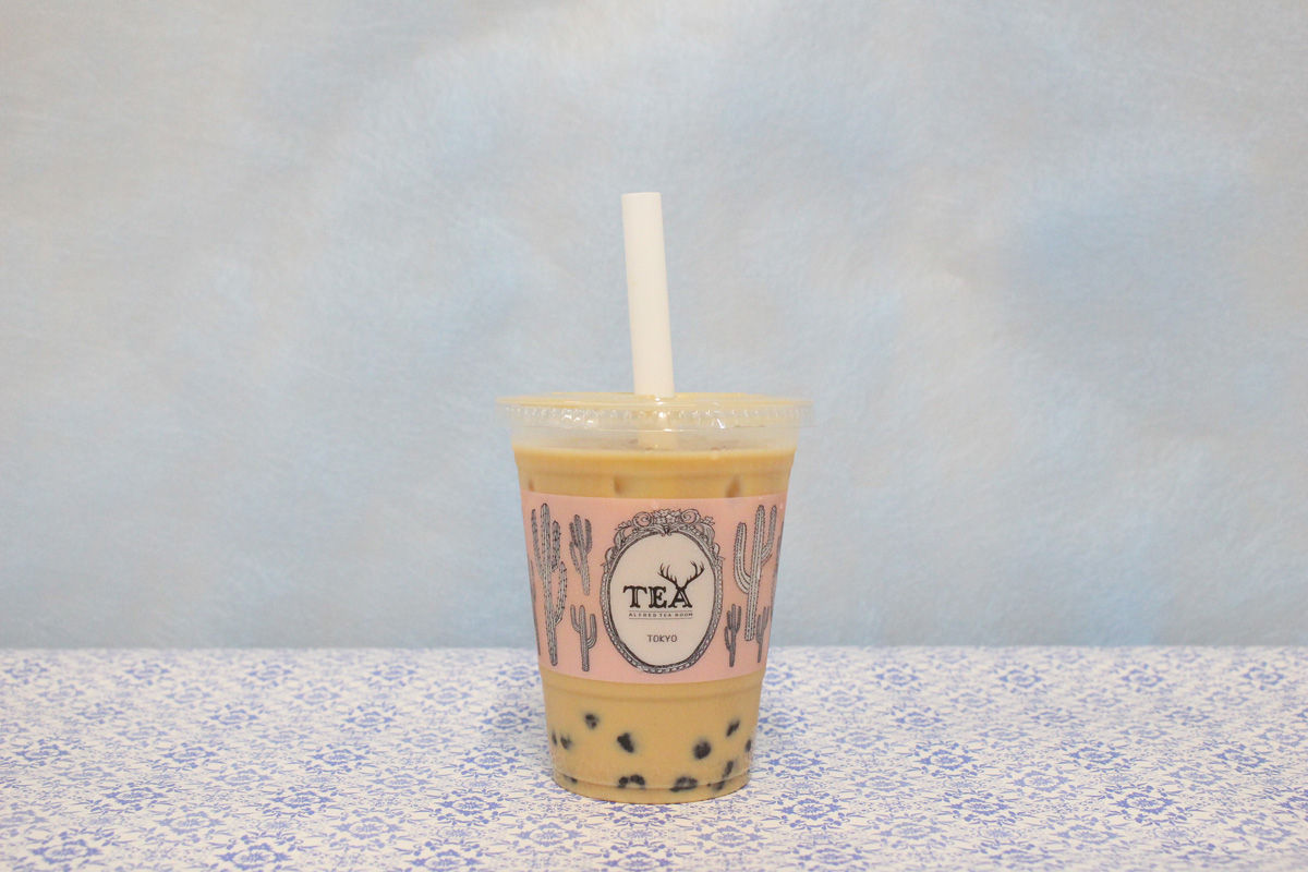 「ボバ アルフレッドミルクティー(ICED)」580円