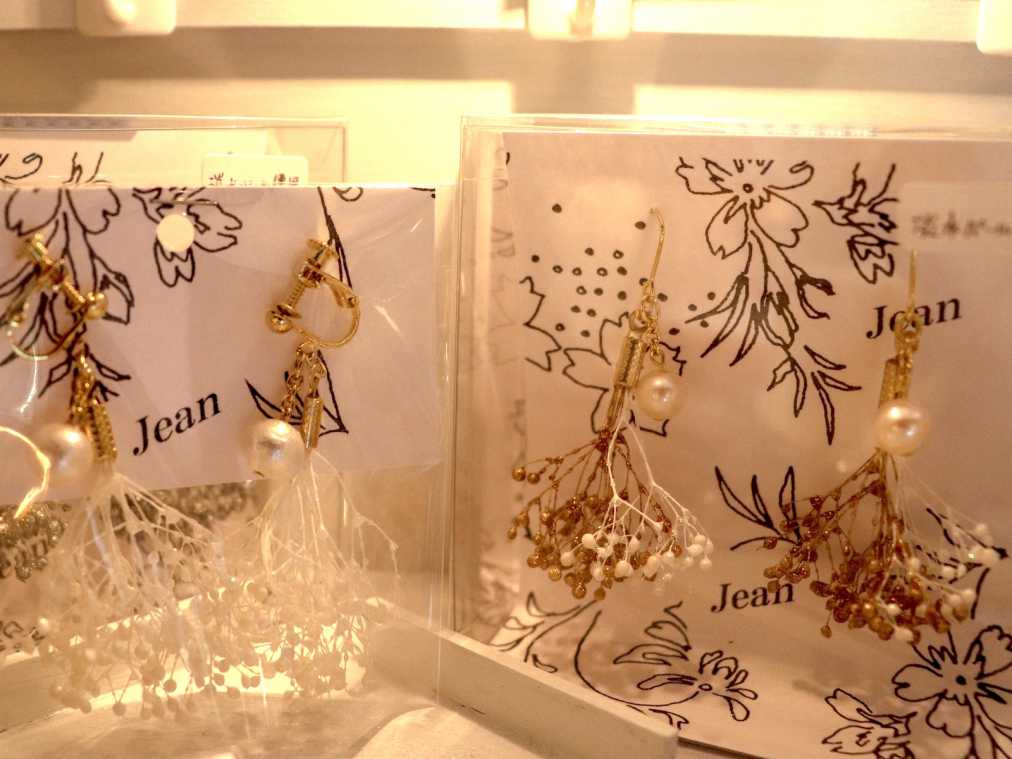 「Jean」ピアス 2100円〜