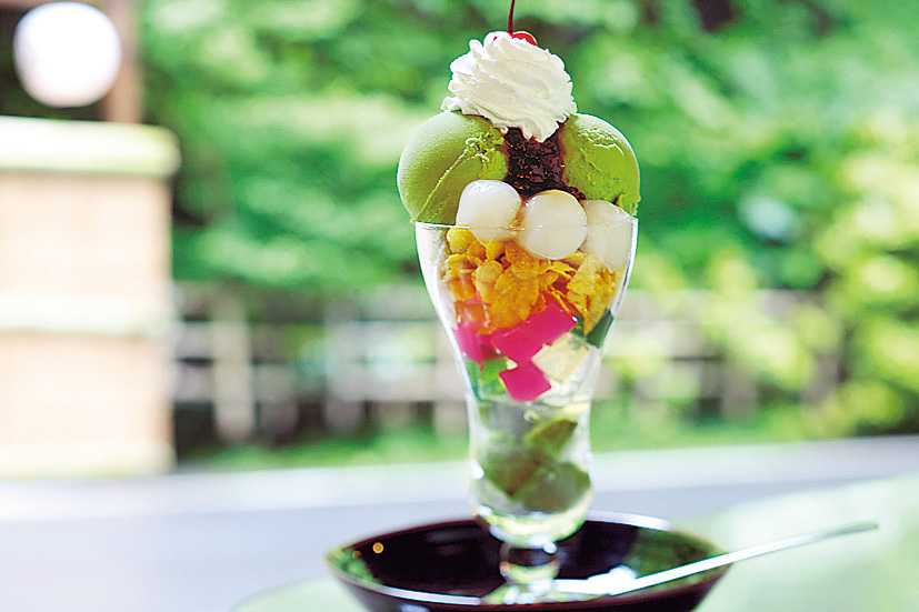 貴船倶楽部特製抹茶パフェ 1200円
