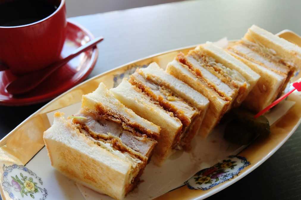 カツサンド(ドリンク付) 1350円