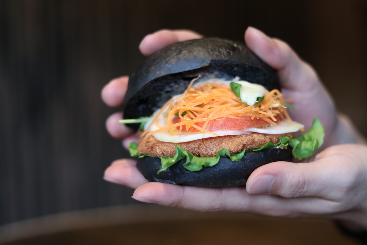 京ベジバーガー 1380円(ディナータイム)※ランチはセットで1680円