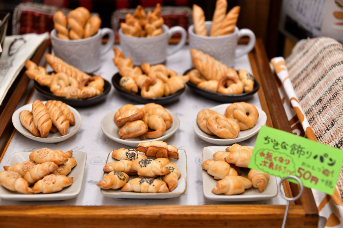 ちいさな飾りパン(一つ54円)