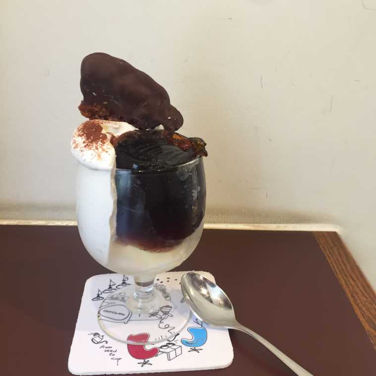 コーヒーゼリーパフェ 400円