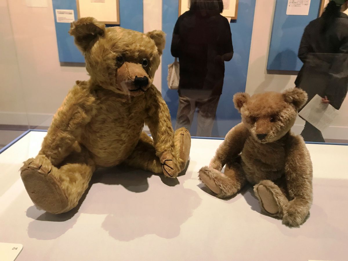 クマのプーさん展 が開幕 物語の世界観を楽しめる立体的な展示に注目 るるぶ More