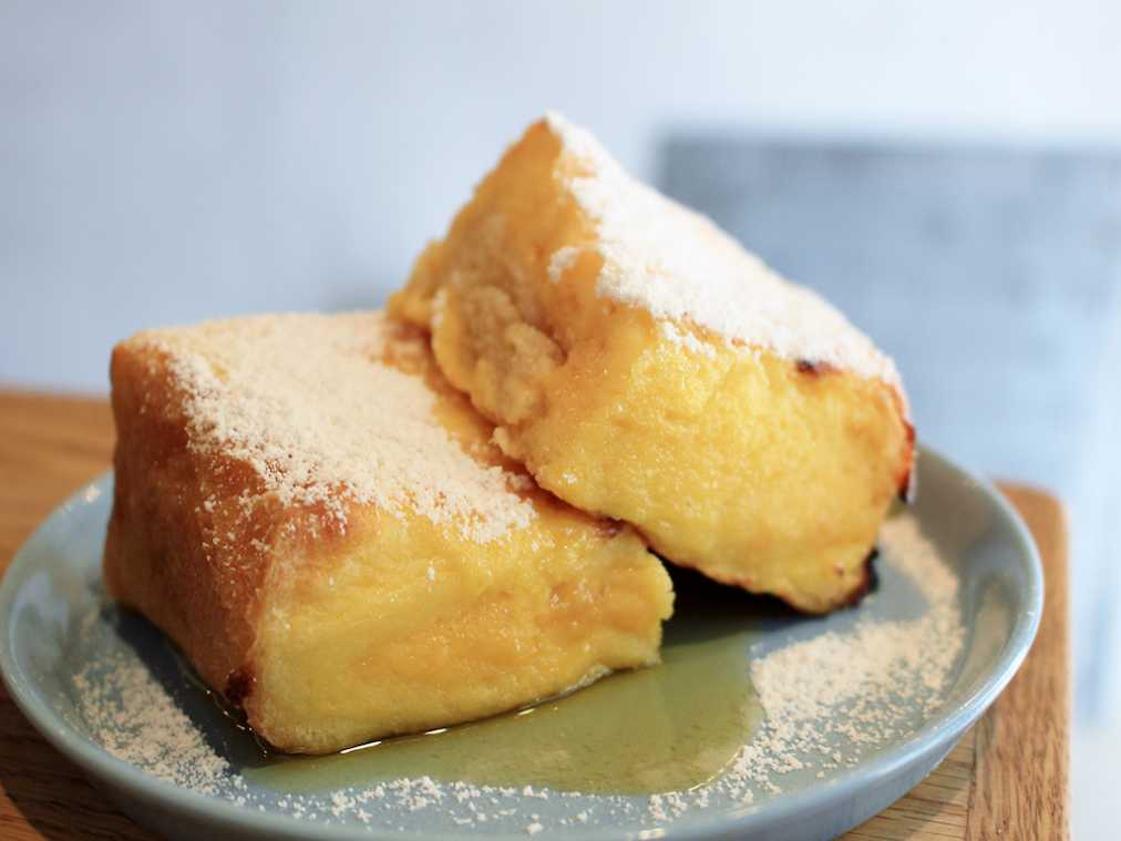 フレンチトースト 450円