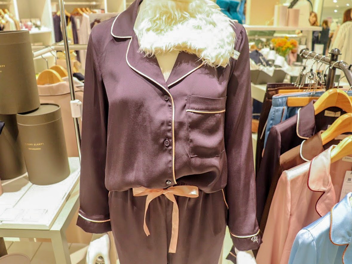 ヴィンテージ サテンパジャマセット 14688円