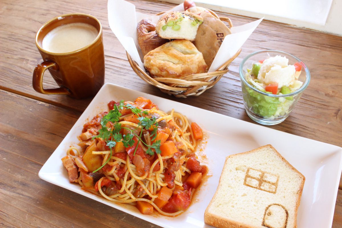 パスタセット(写真はラタトゥイユ)1026円
