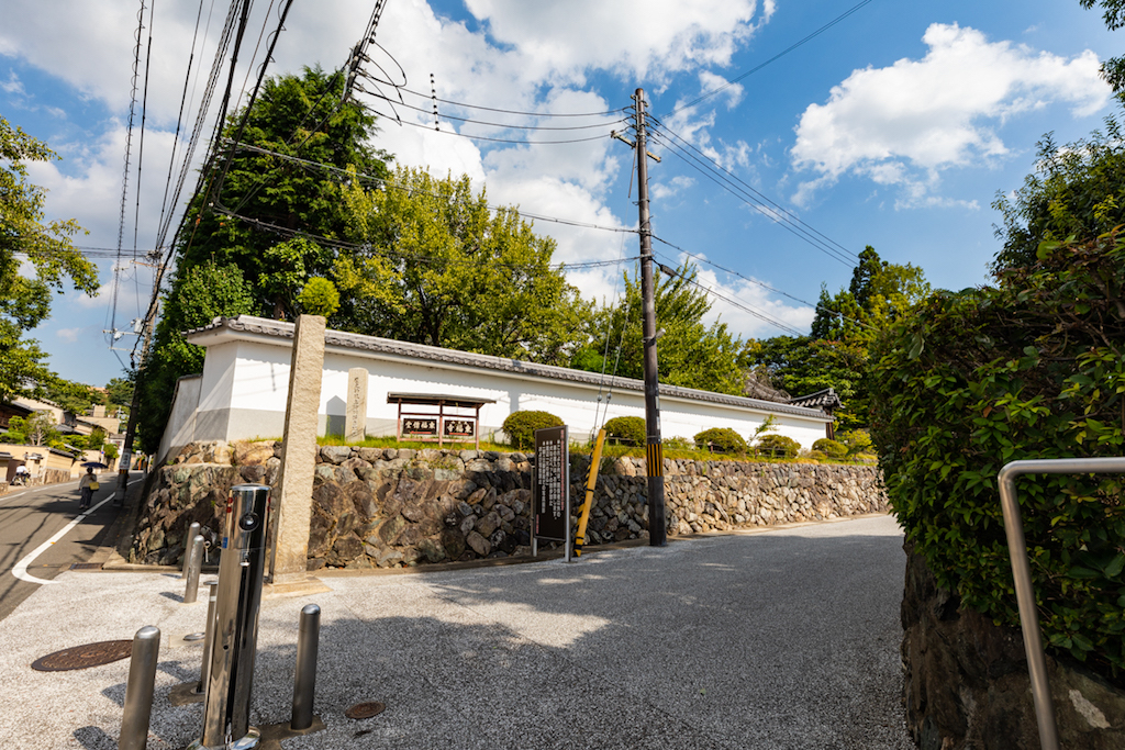 知らないと損 紅葉シーズン限定 東福寺 非公開塔頭のランチスポット るるぶ More