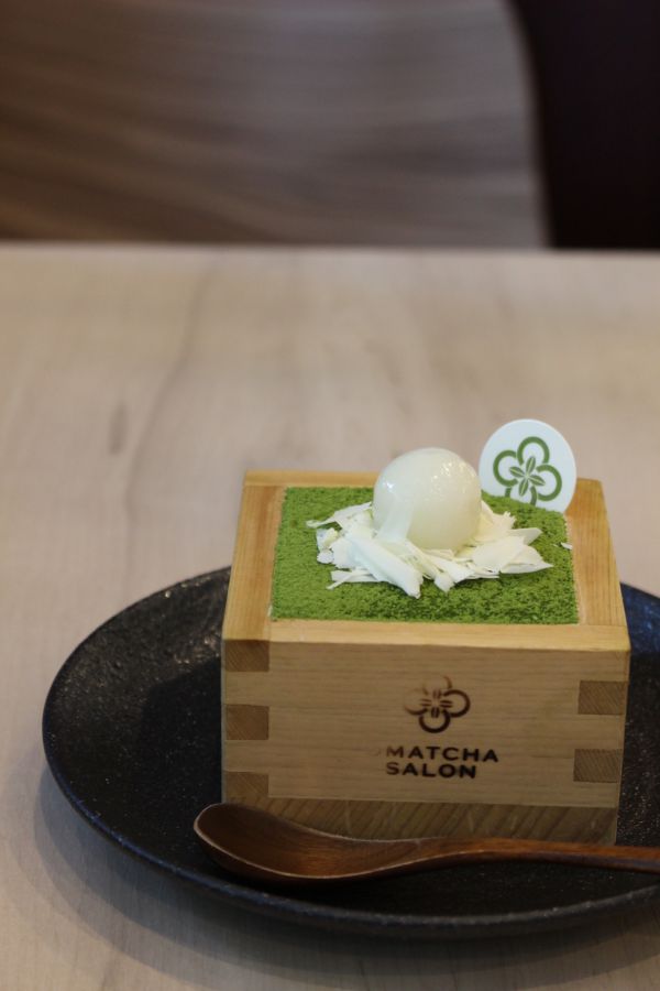 生チーズケーキ 宇治抹茶ティラミス594円