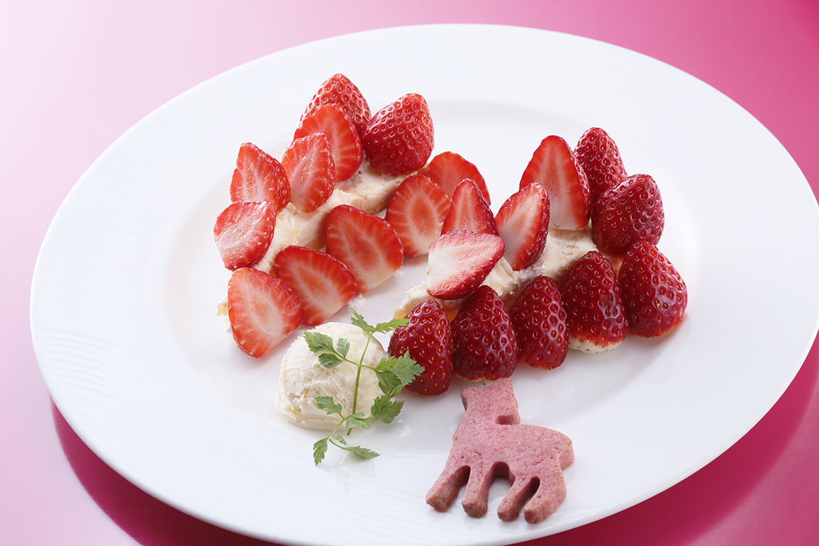 2種のいちごタルトプレート(古都華・アスカルビー) 1750円(税サ込)