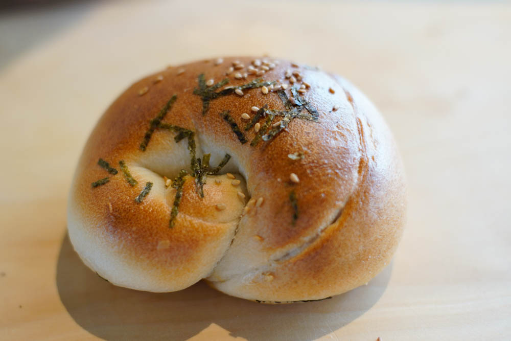 ねぎ豚角煮ベーグル 250円(税別)