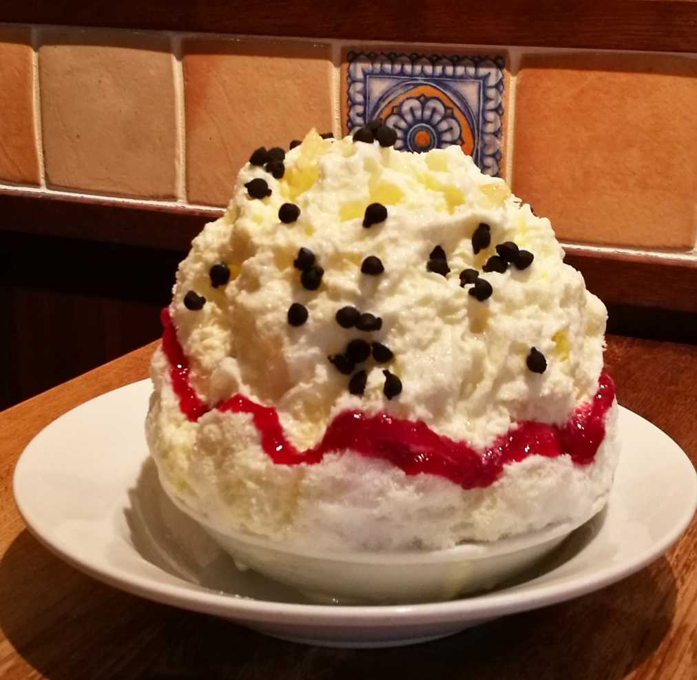 レモンとミックスベリーのレアチーズ仕立て1000円