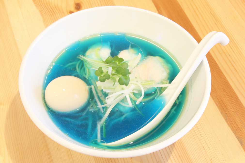 鶏清湯 青 900円