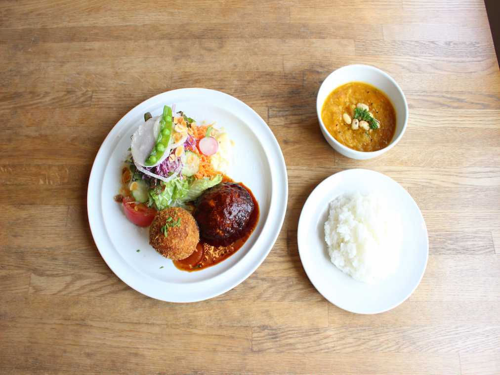 選べる洋食メニュー1380円~(2種盛り)、1680円~(3種盛り)