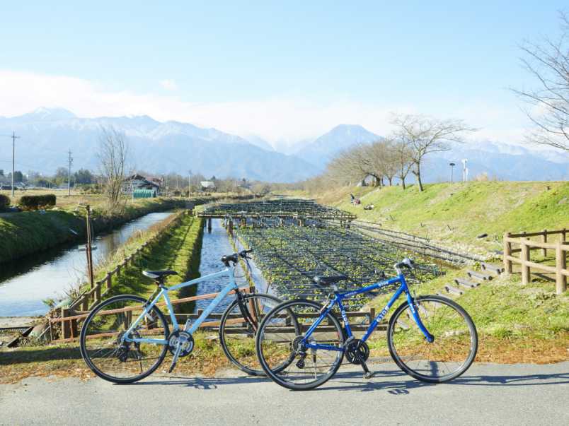 安曇野で爽快サイクリング 絶景 アートをレンタサイクルでめぐる信州旅 るるぶ More