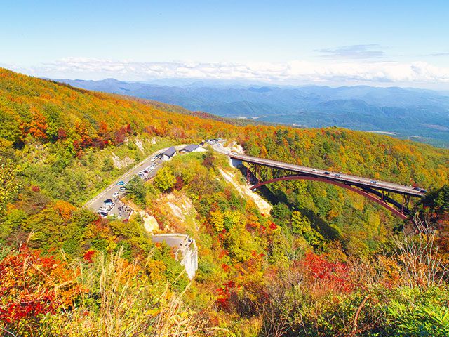 福島県でおすすめの紅葉名所 見頃やライトアップなどの年情報 るるぶ More