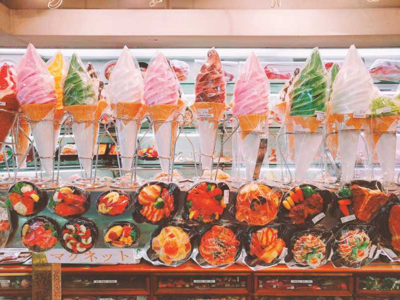 食品サンプル　合羽橋　まいづる　フルーツホットケーキ　スマホスタンド 食品サンプル 合羽橋 まいづる フルーツホットケーキ スマホスタンド