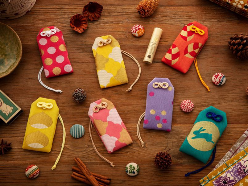 潤いリップクリームを忍ばせた かわいい お守り に新デザイン登場 るるぶ More