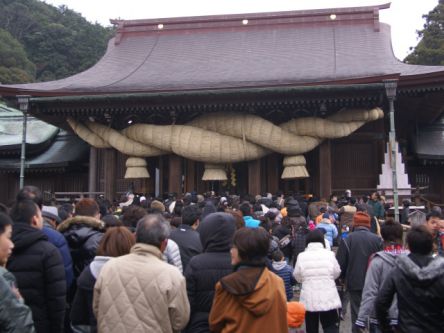 九州･沖縄の初詣スポット人気ランキング！ 2020年の初詣行事やご利益は？