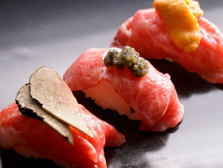 ウニ・キャビア・トリュフの肉寿司も！銀座イタリアンを特別価格で