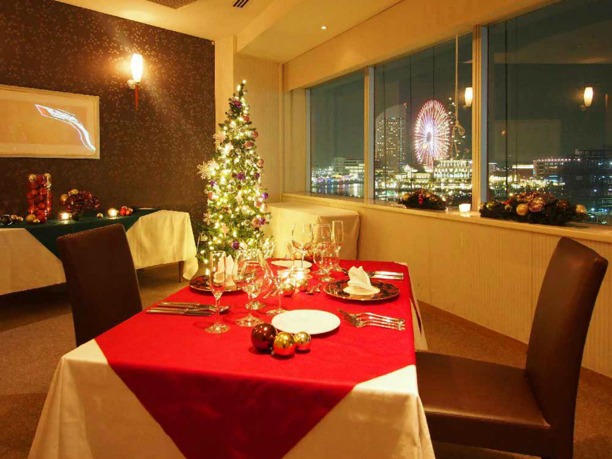 クリスマスはやっぱり夜景 絶対おさえたい夜景席確約の東京 横浜レストラン10選 るるぶ More