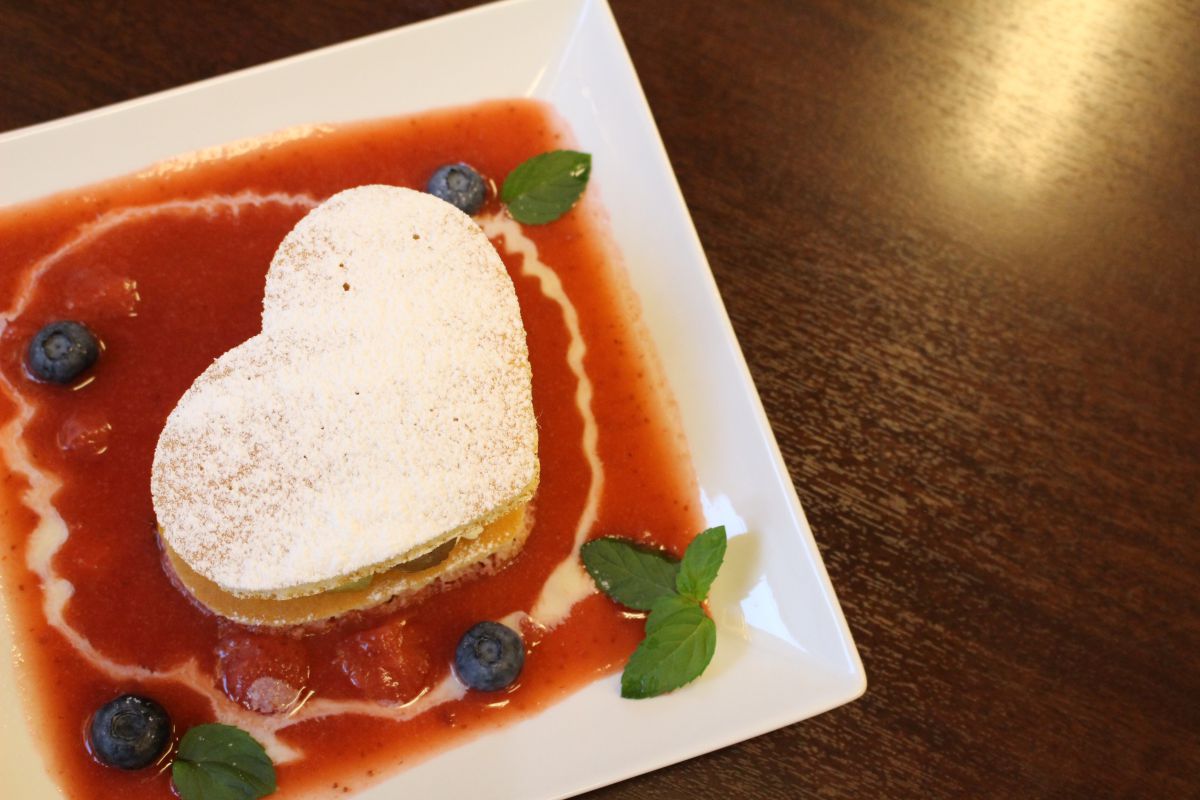 ストロベリーハートパンケーキ980円