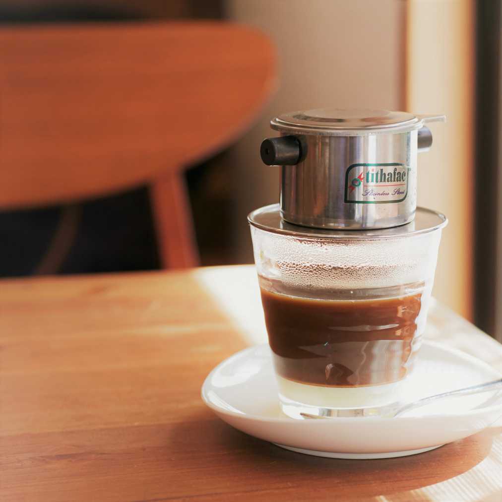 ベトナムコーヒー500円(フードとセットで100円引き)
